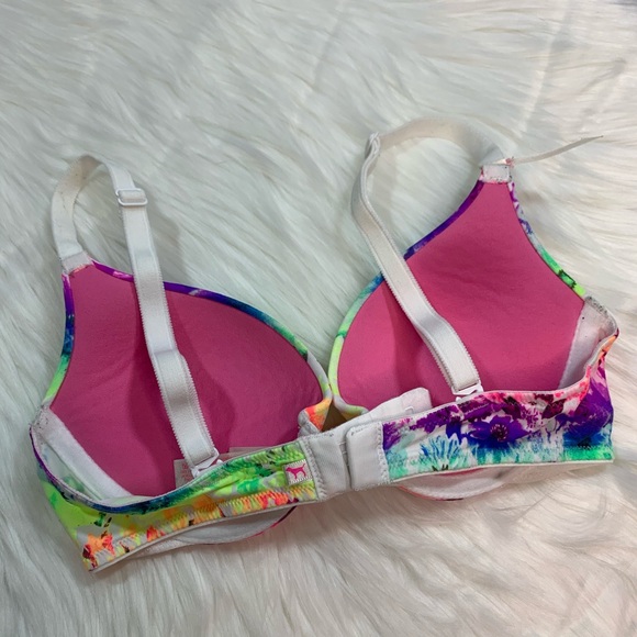 Victoria’s Secret Brightly Colored Wear Everywhere - Picture 5 of 9